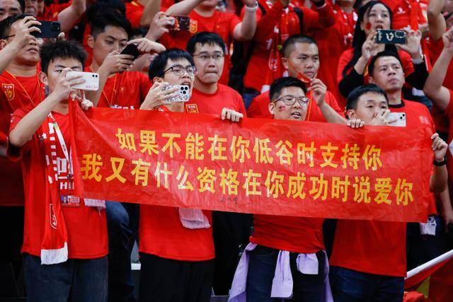 阿尔瓦雷斯：逆转击败英格兰催人泪下，所有人都坚信我们会胜利